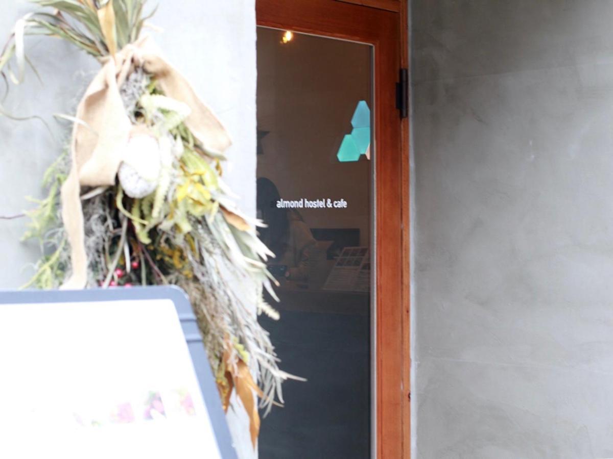 Almond Hostel & Cafe Shibuya Tokyo Eksteriør bilde